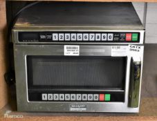 Sharp R-1900M commercial microwave oven