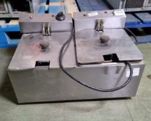 Table top double fryer, 250V - L55 x W41 x H30cm