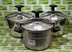 3x Tefal 6 ltr aluminium pressure cookers