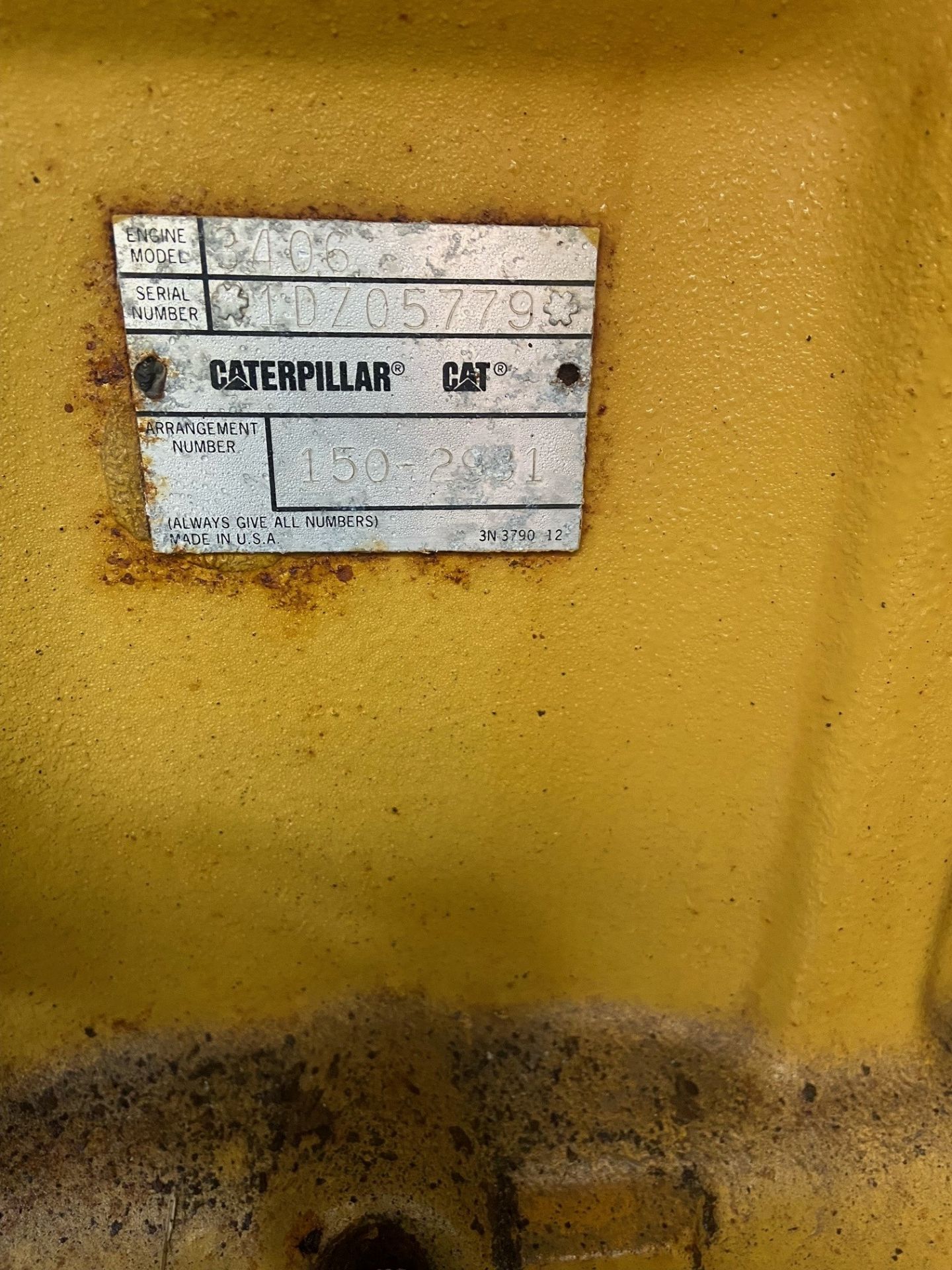 Caterpillar 320KVA 256kW Generator 445Amps per phase at 415v - 50Hz - 1500RPM - see description - Image 12 of 17