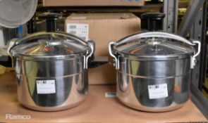 2x Tefal pressure cookers, Tefal 6 ltr aluminium pressure cooker