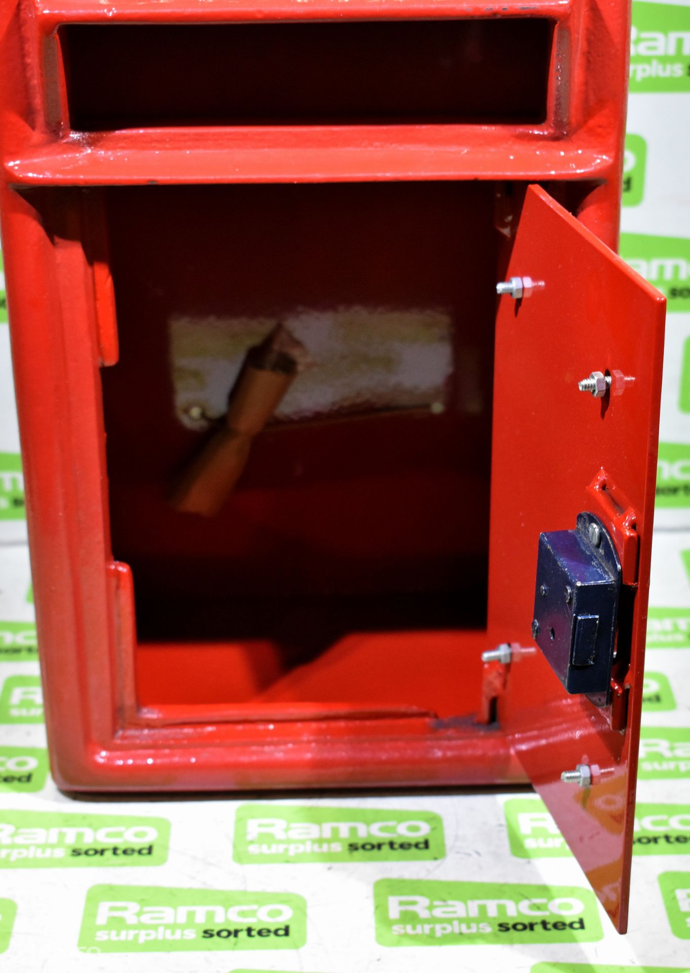 Cast steel red post box - novelty H 40 x W 20 x L 20 cm - Image 2 of 3