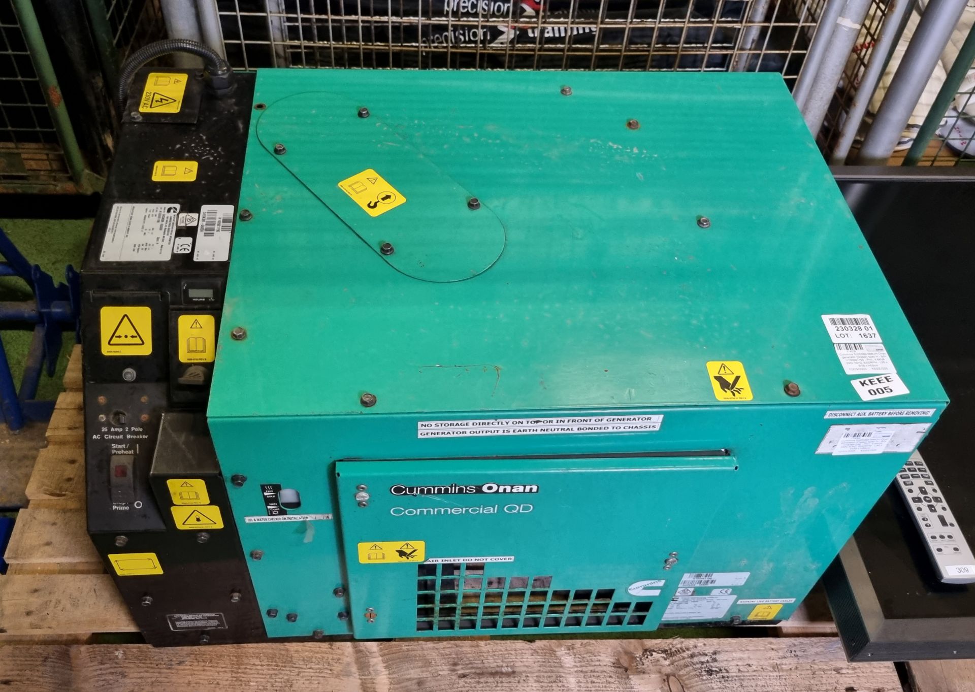 Cummins 5HDKBB-688OH Onan generator (Diesel) spec H - S/N H160981190 - PH1, 4.8KVA 230V 50HZ 3000RPM - Image 2 of 13