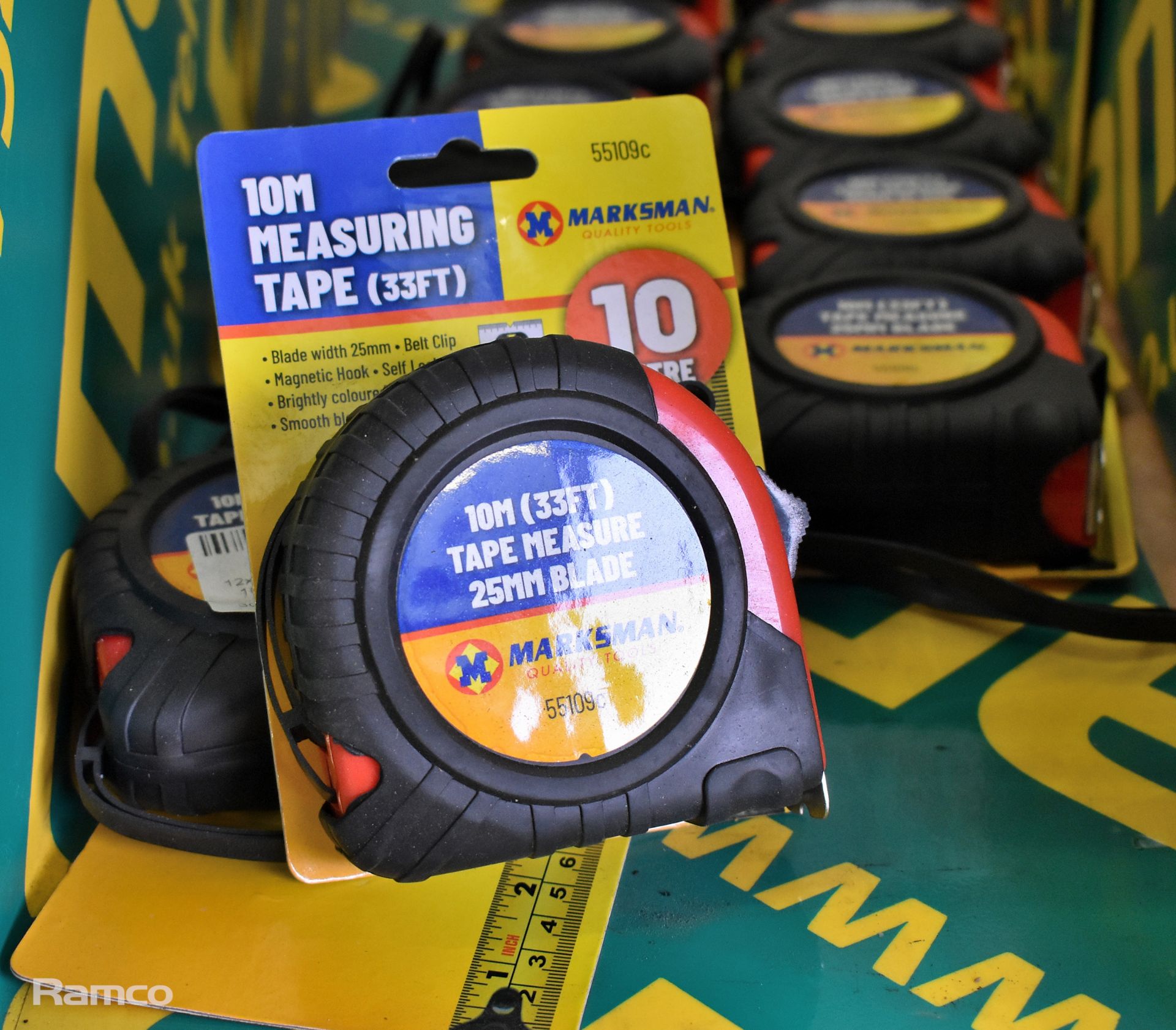 12x Marksman 25mm blade 10m long tape measures - Image 2 of 3