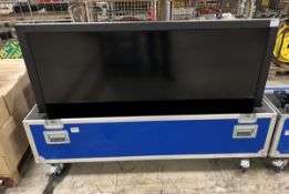 NEC V652 MultiSync 65 inch LED-backlit LCD display (160x10x90cm) in flight case - 170 x 40 x 120cm