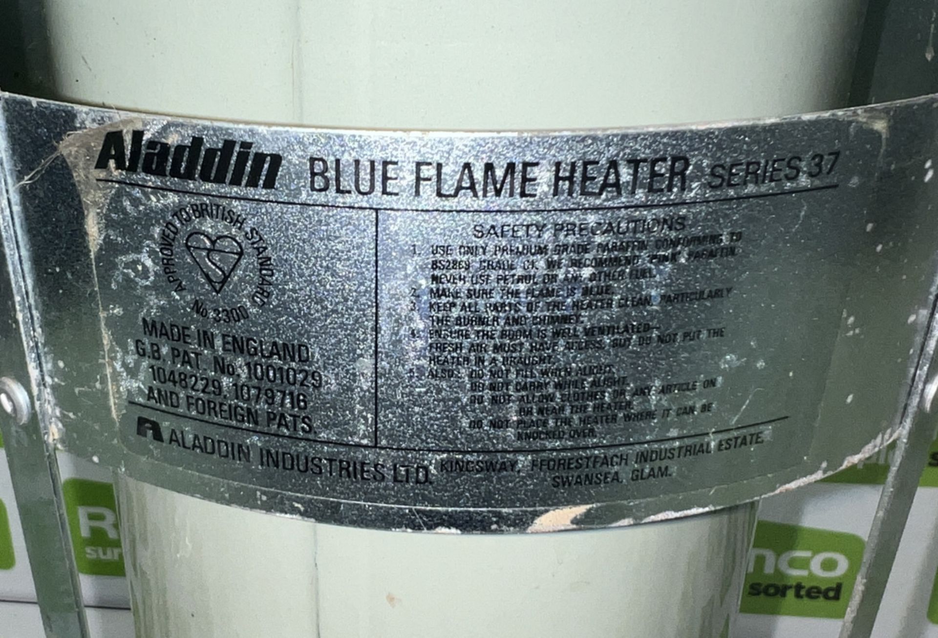 Aladdin Series 37 blue flame paraffin heater - Image 5 of 5