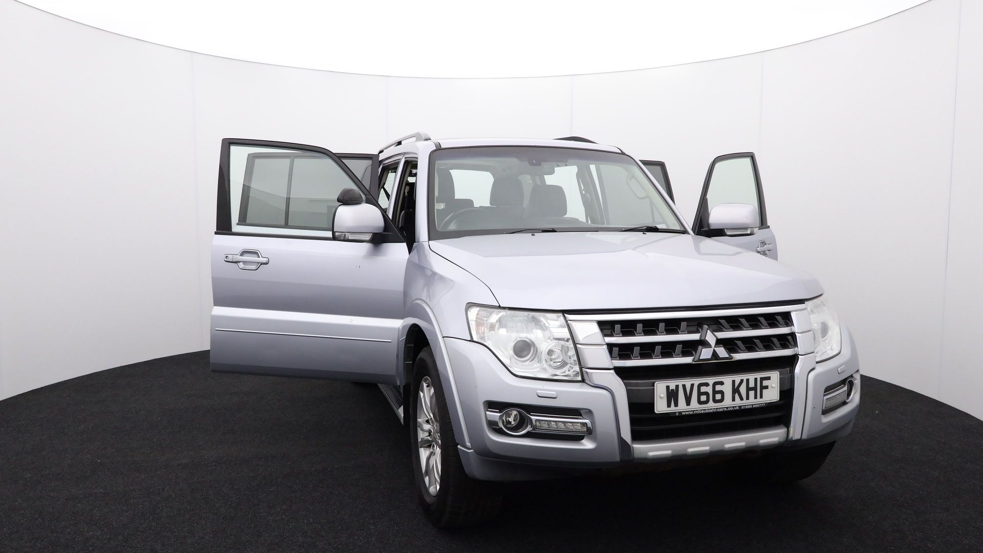 WV66 KHF - Mitsubishi Shogun, Diesel, Silver, 2017 - Image 40 of 46