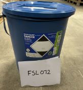 1x pallets of 22L blue clinical waste containers & 4x pallets of yellow 3L sharps containers