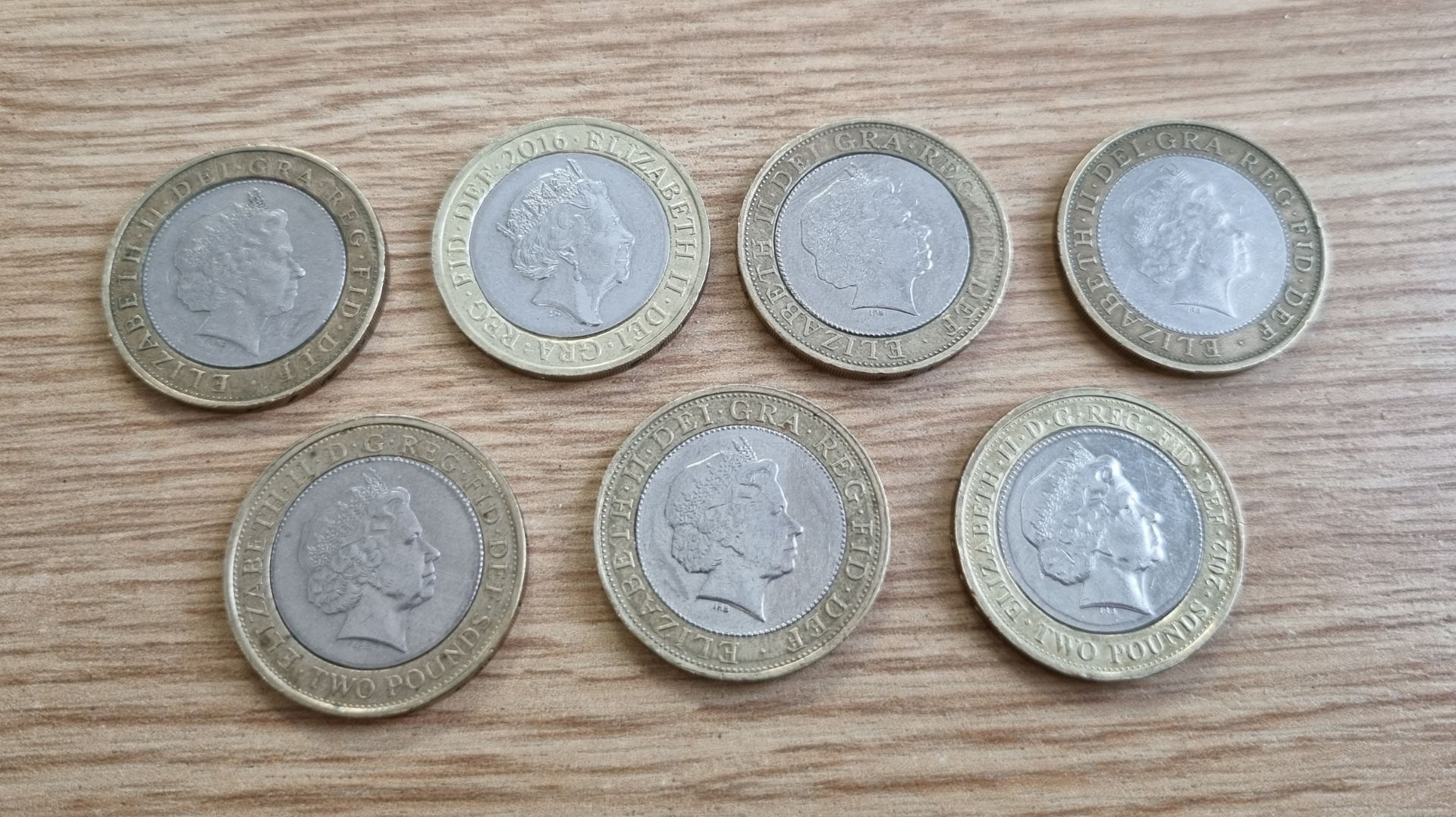 Collection of collectable £2 coins - Image 2 of 6