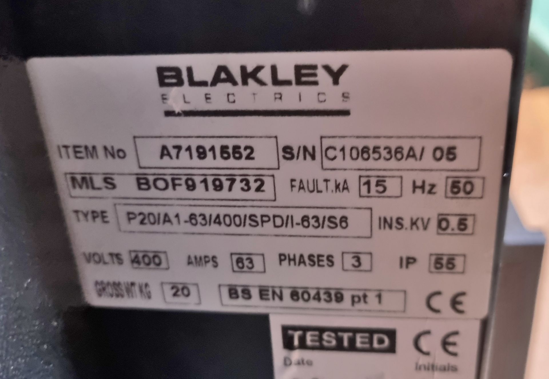 Blakley Electrics P20/A1-63/400/SPD/I-63/S6 powr distribution box - 400V - 63A - 3ph - 50hz - Image 2 of 3