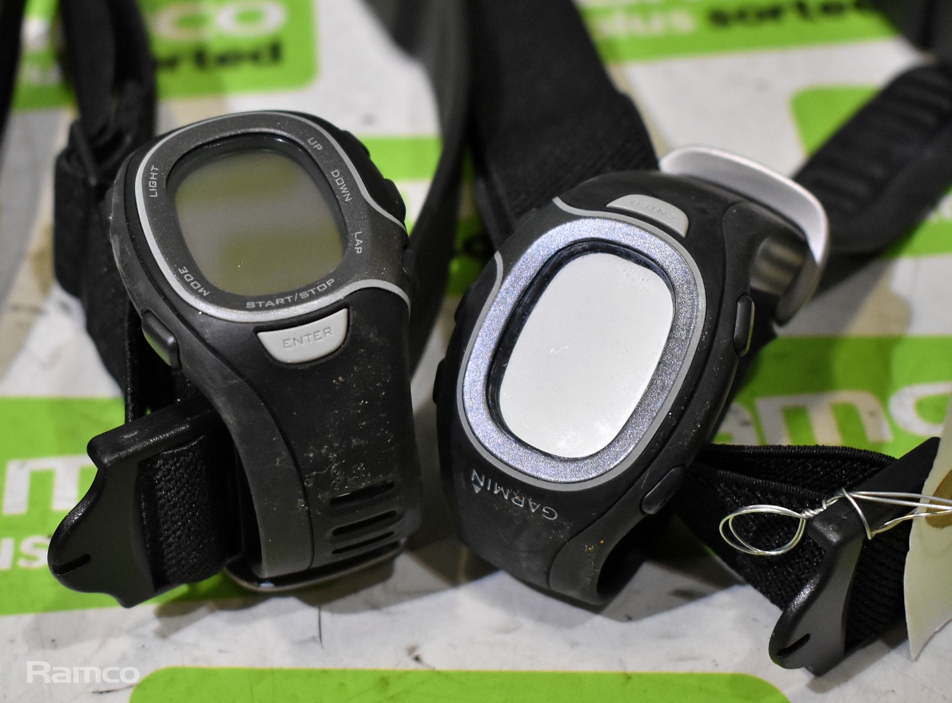 5x Garmin FR60M Heart rate monitor watches and chest straps - Image 3 of 6