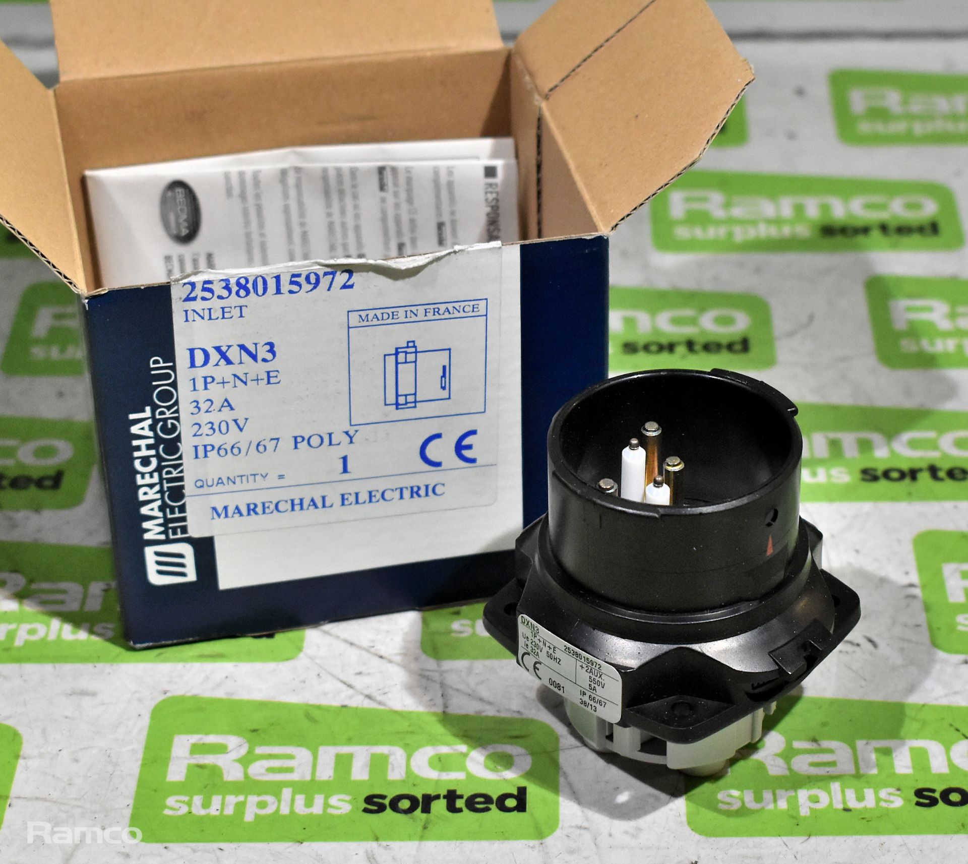 Electrical supplies - Palazzoli 473423 16A 240-415V 3P+N+E plugs, 4 pin 110V 5A plugs - Image 4 of 6