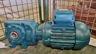 WEG W22 Premium 90S-04 220-460V 3-phase electric motor with Fenner 871A0224/FI ratio 11.61:1 gearbox