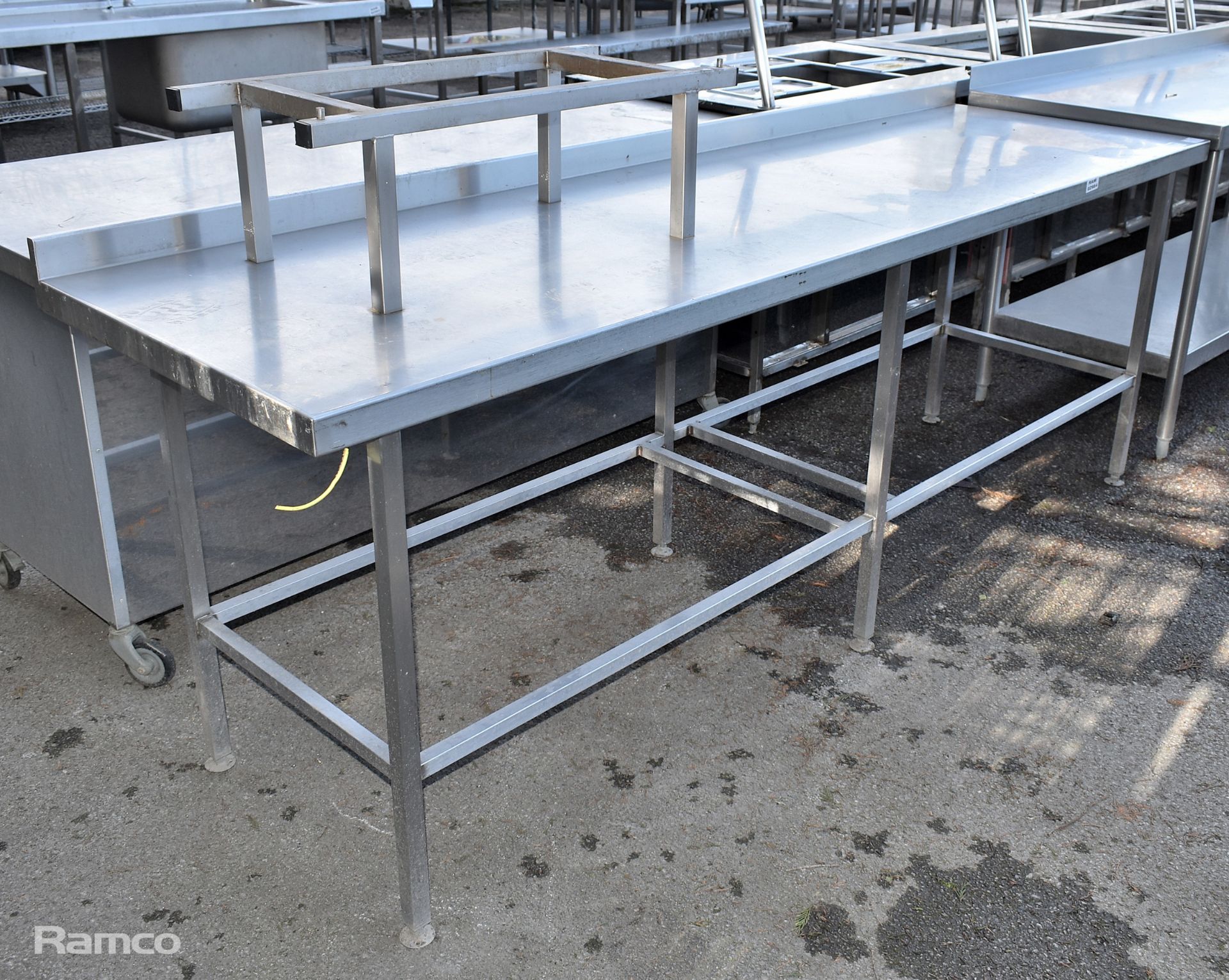 Stainless steel table with upstand and bracket for appliances - L 240 x W 70 x H 110cm - Image 2 of 4
