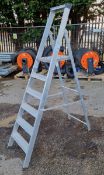 Youngman 5 tread aluminium step ladder - L 1300 x W 500 x H 1900mm (approx)