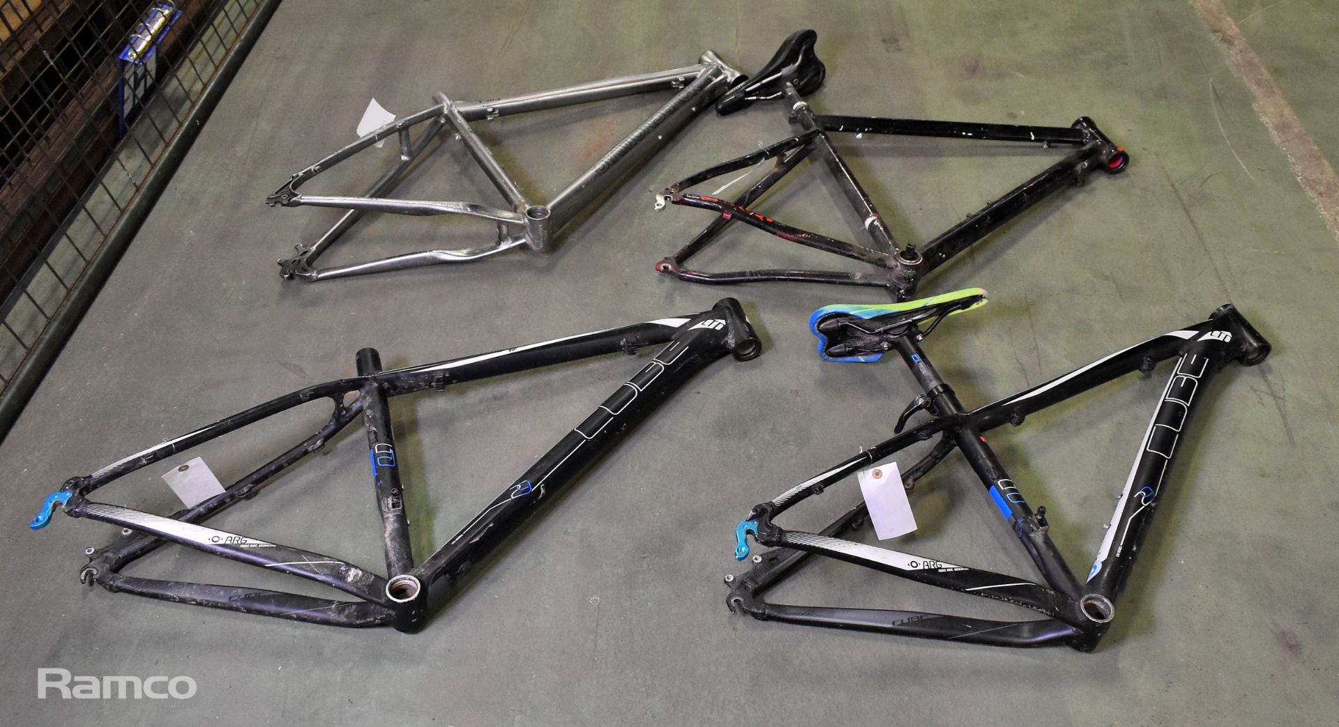 Mountain bike frames & spares - Image 31 of 35