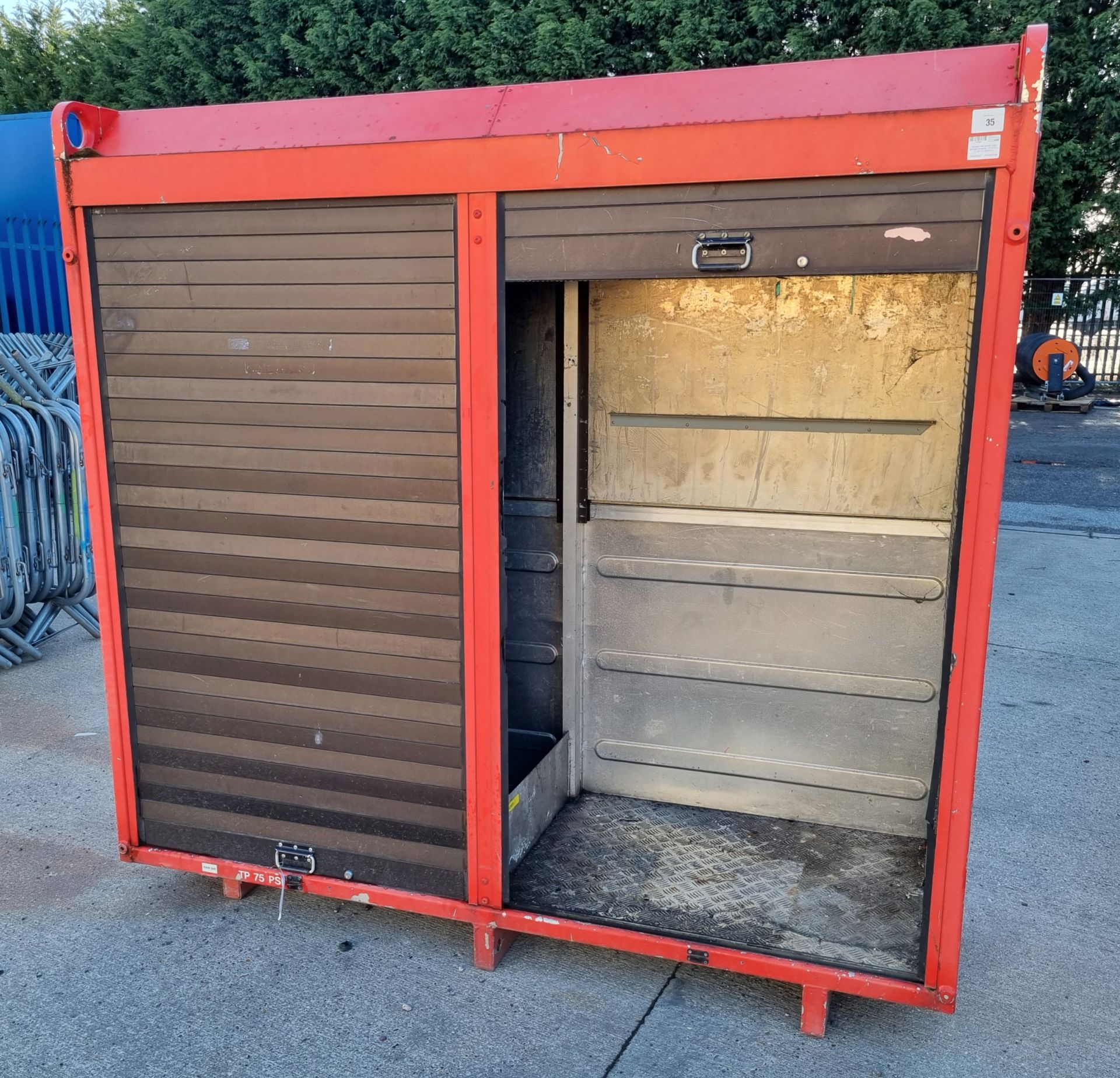Double roller shutter door storage container - W 2100 x D 750 x H 2000mm - Image 4 of 6
