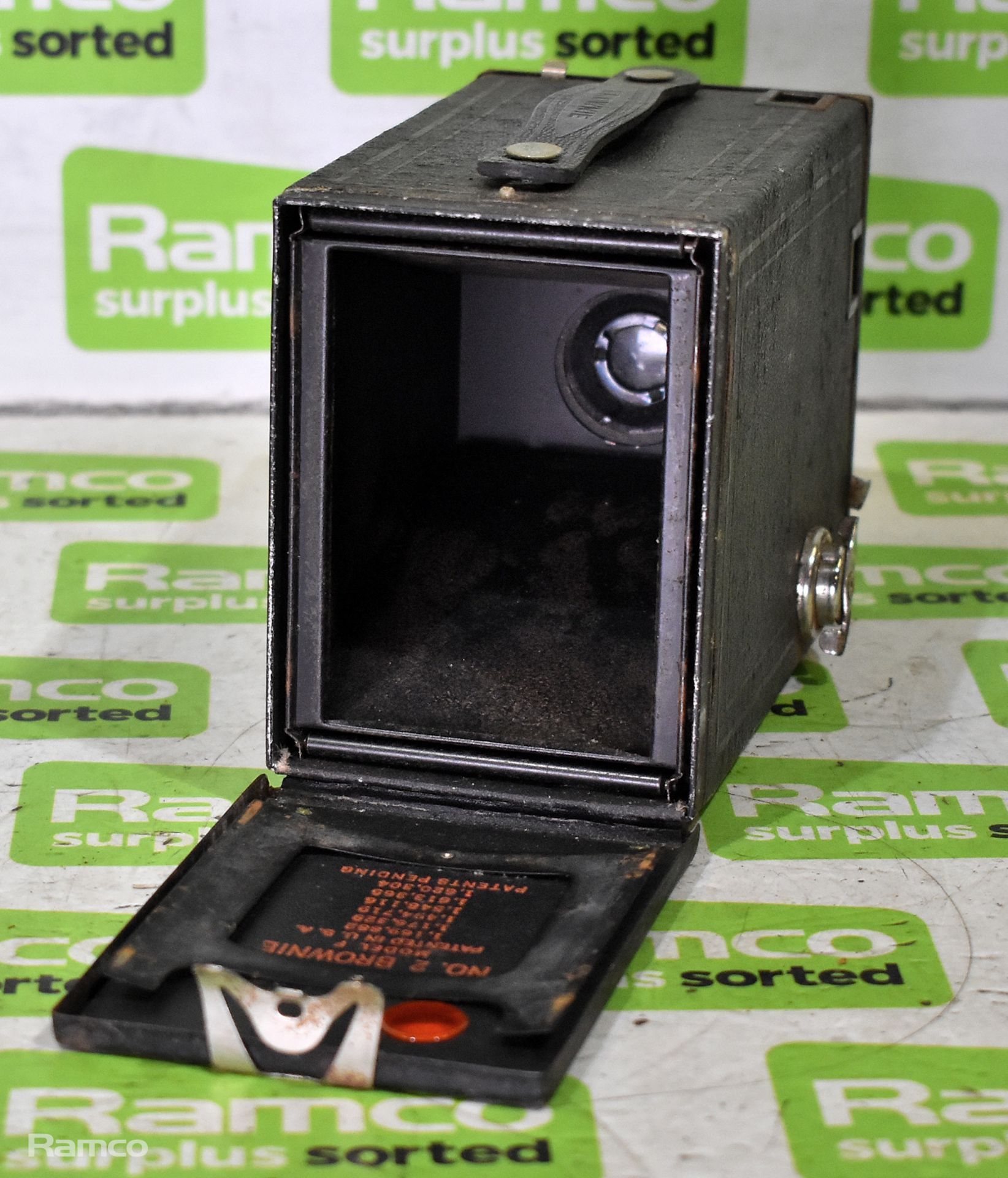 NO.2 Brownie model F box camera with canvas case - Image 3 of 6