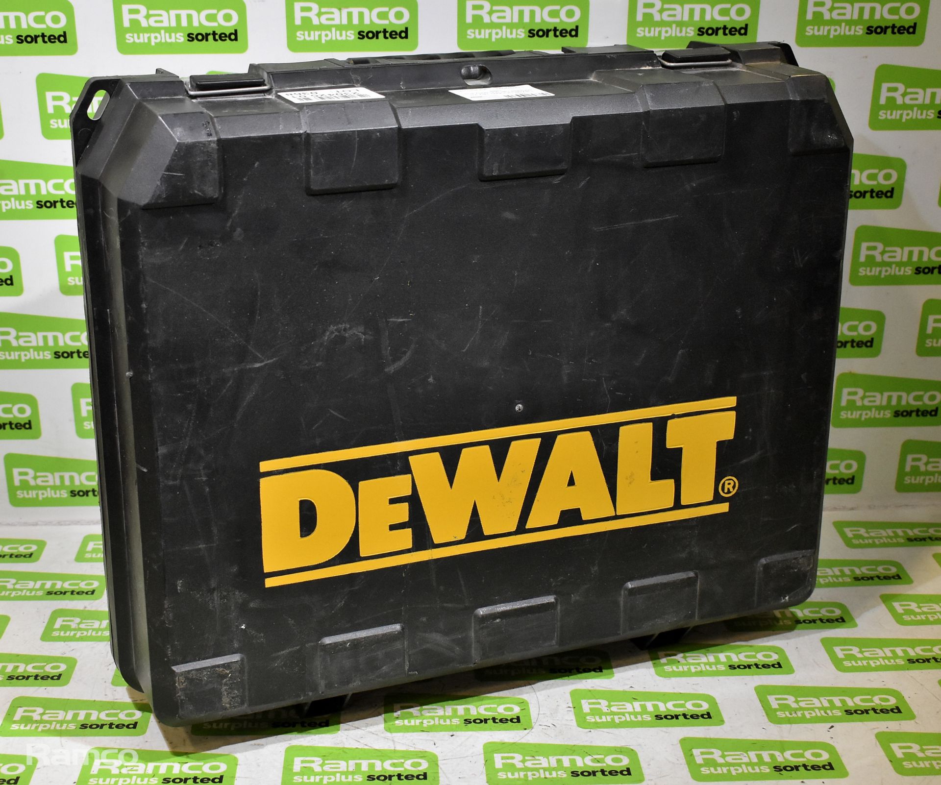 DeWalt DCN660 18V XR cordless nail gun body and case - Image 5 of 5