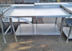 Stainless steel table with upstand and single bottom shelf - L 150 x W 70 x H 93cm