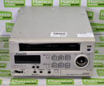Panasonic MD830 video cassette recorder - SPARES OR REPAIRS