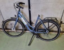 Special Bike Gazelle cycle with dynamo hubs - missing seat