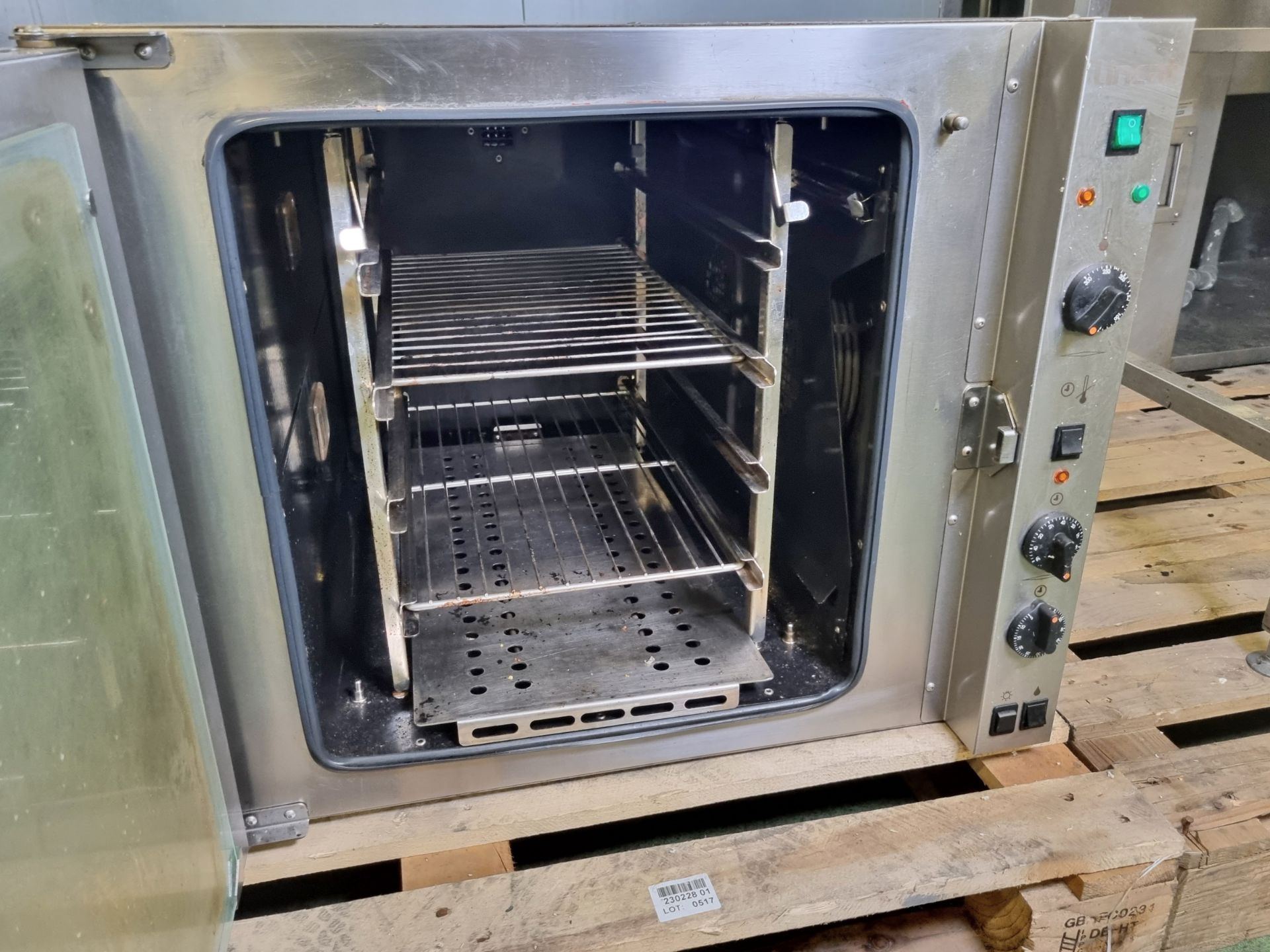 Lincat ECO9 stainless steel 400V electric commercial convection oven - W 770mm - Image 4 of 4