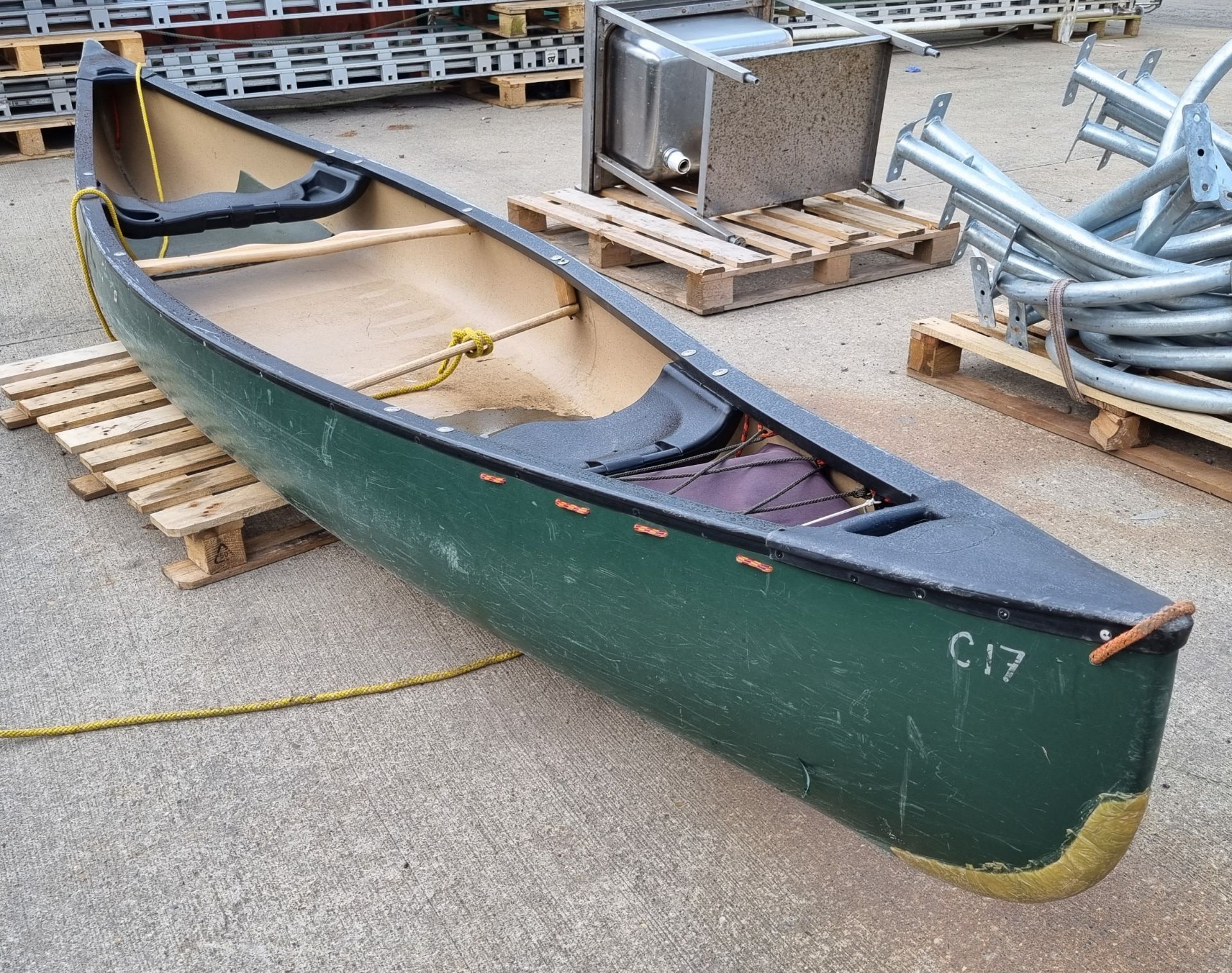Discovery 158 green canoe - L 490 x W 100 x H 45 cm - Image 5 of 7