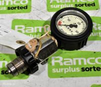 Sabre pressure gauge - cylinder pressure tester - zero to 360 bar dial