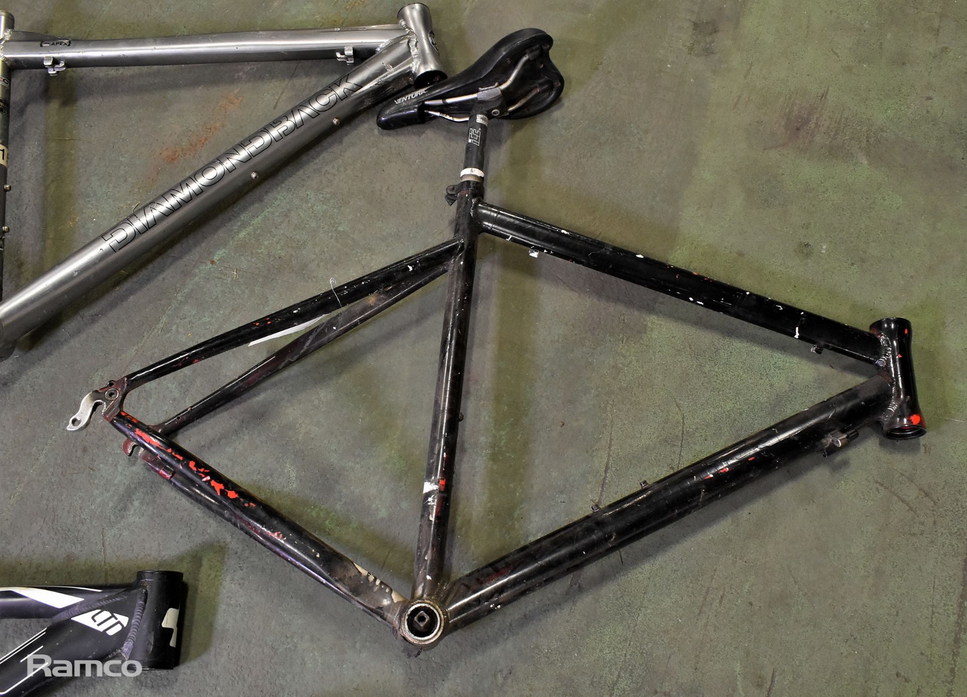 Mountain bike frames & spares - Image 33 of 35