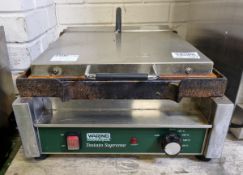 Waring IPX3 panini grill - 40 x 40 x 15cm