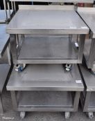 2x Stainless steel 2 tier trolleys with upstand - dimensions: 70 x 70 x 55cm