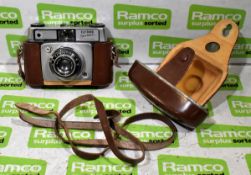 Ilford Sportsman 35mm viewfinder camera with dacora lens 1:2,8 / 45mm and carry case