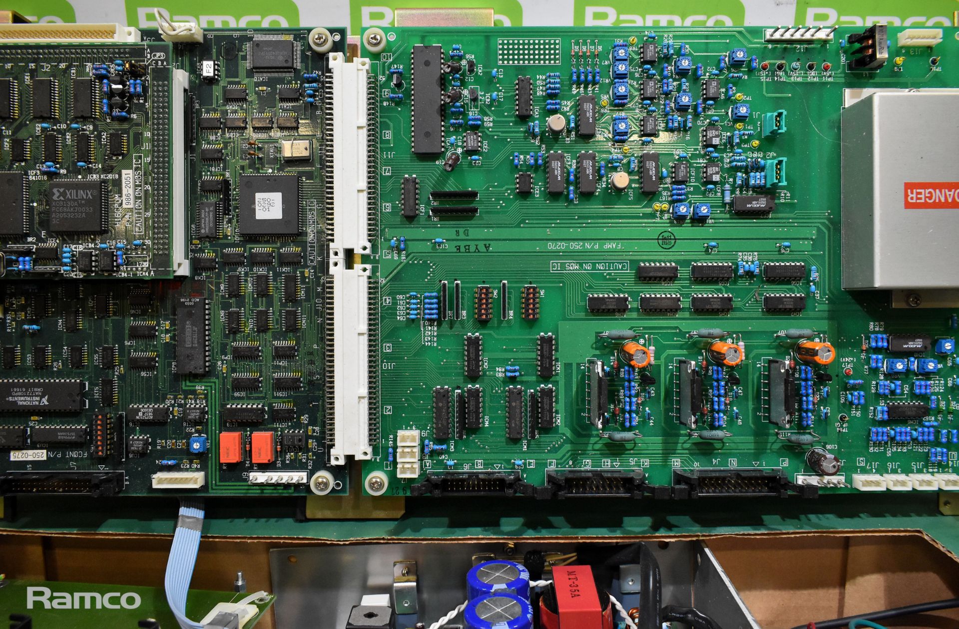 Electronic spares - Circuit boards, screen panel, inverter, controller - Image 2 of 6