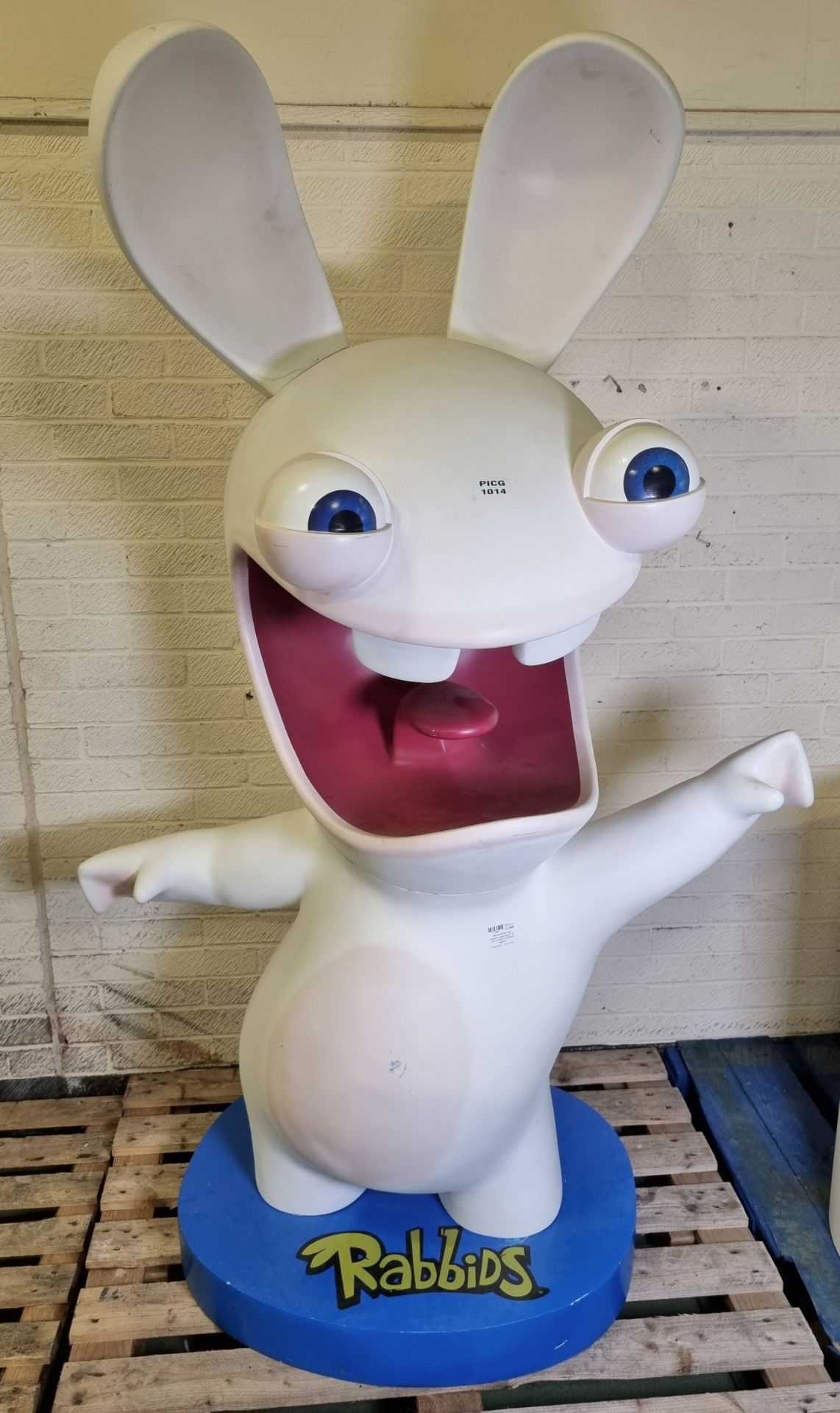 Raving Rabbids large exhibition display figure - W 1250 x D 850 x H 2000mm (approx)
