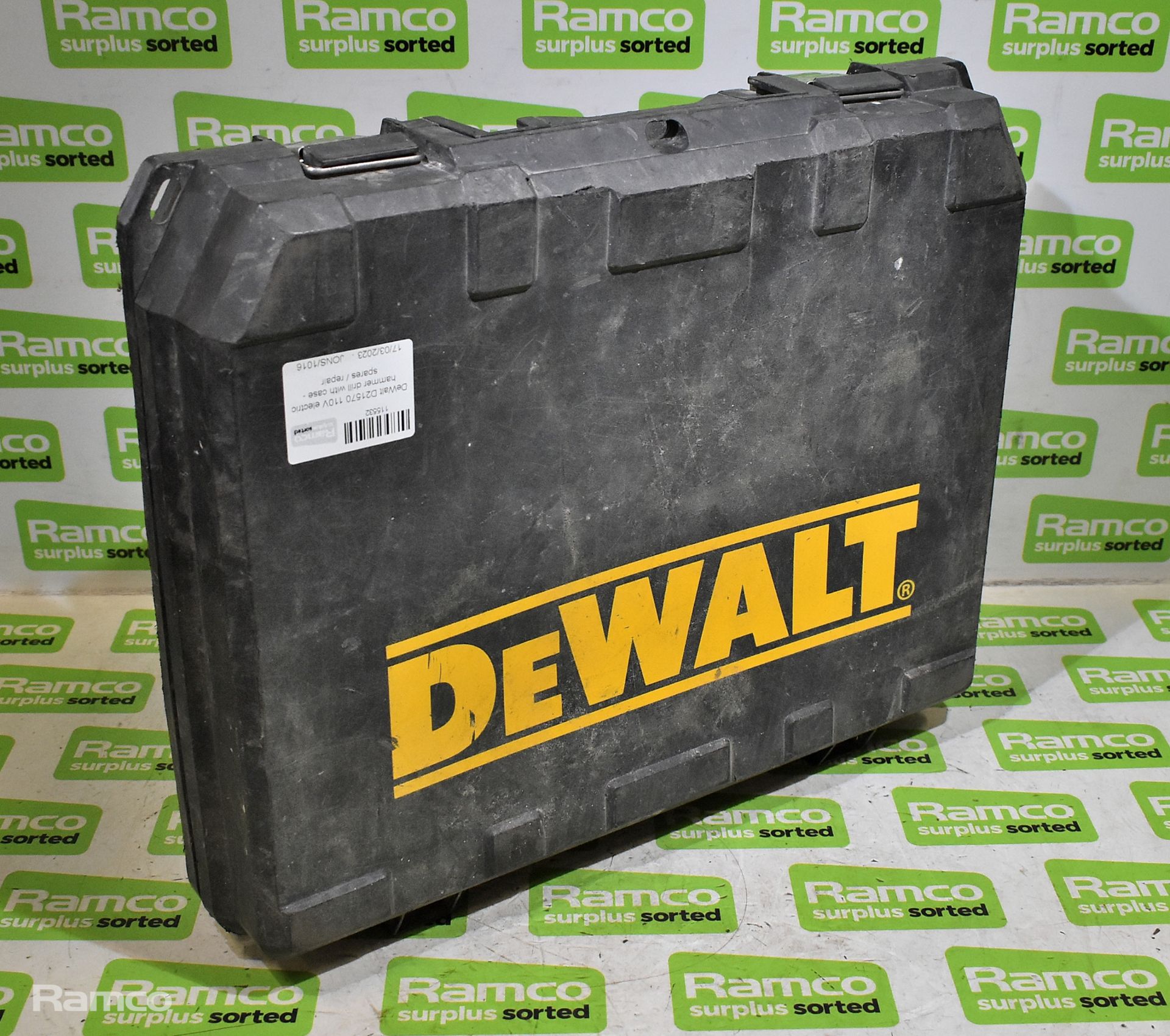 DeWalt D21570 110V electric hammer drill with case - SPARES OR REPAIRS - Image 5 of 5