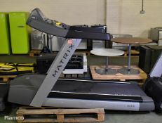 Matrix T50X-U treadmill - L 210 x W 86 x D x 135cm