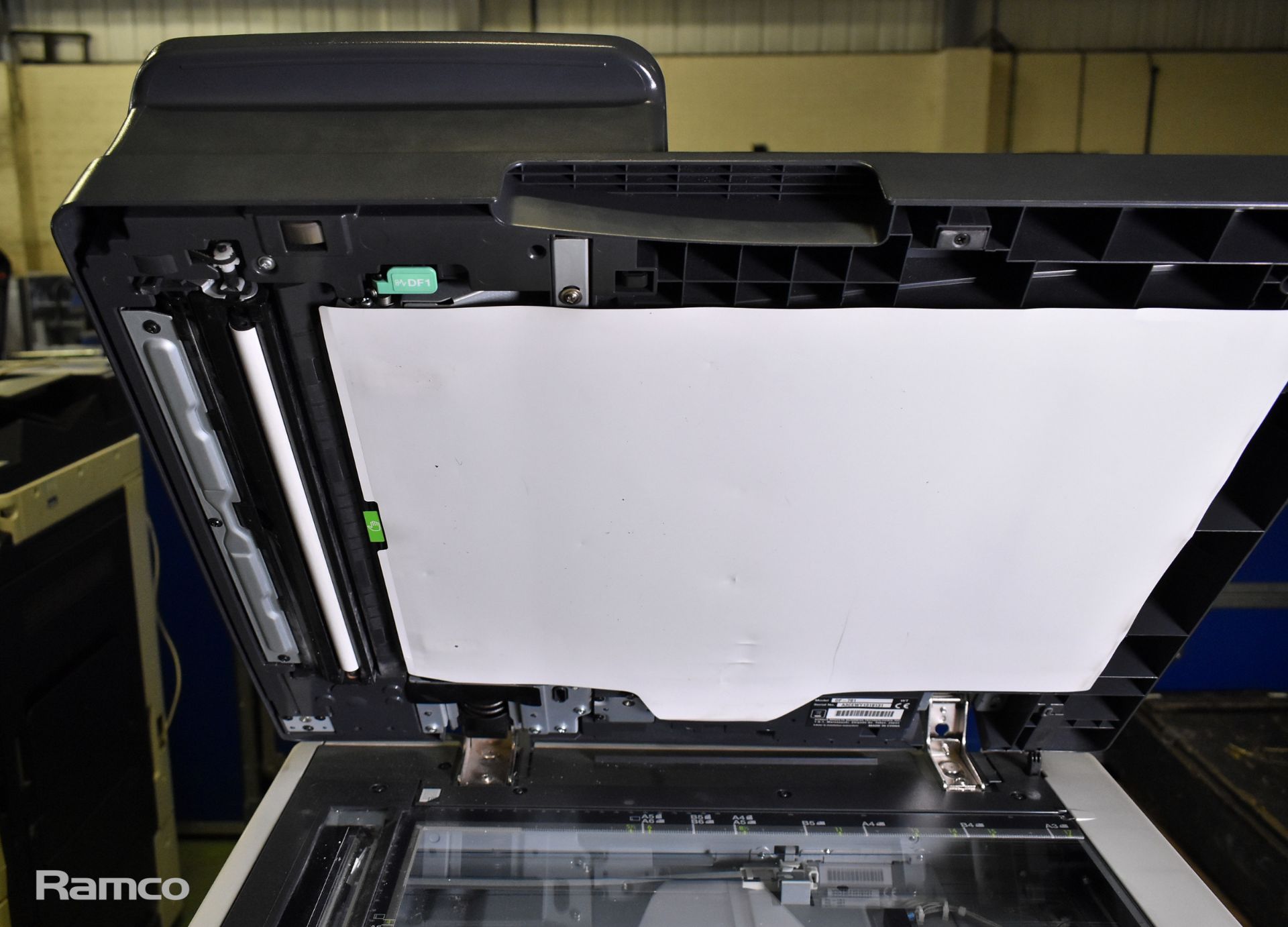 Konica Minolta Bizhub C454e A3 multifunction laser printer - H 92 x W 70 x D 62cm - Bild 17 aus 18