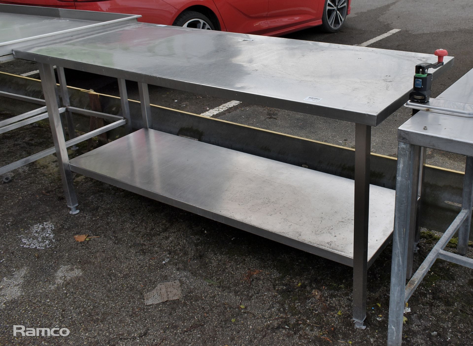 Stainless steel table with bottom shelf - L 180 x W 75 x H 88cm - Image 3 of 3