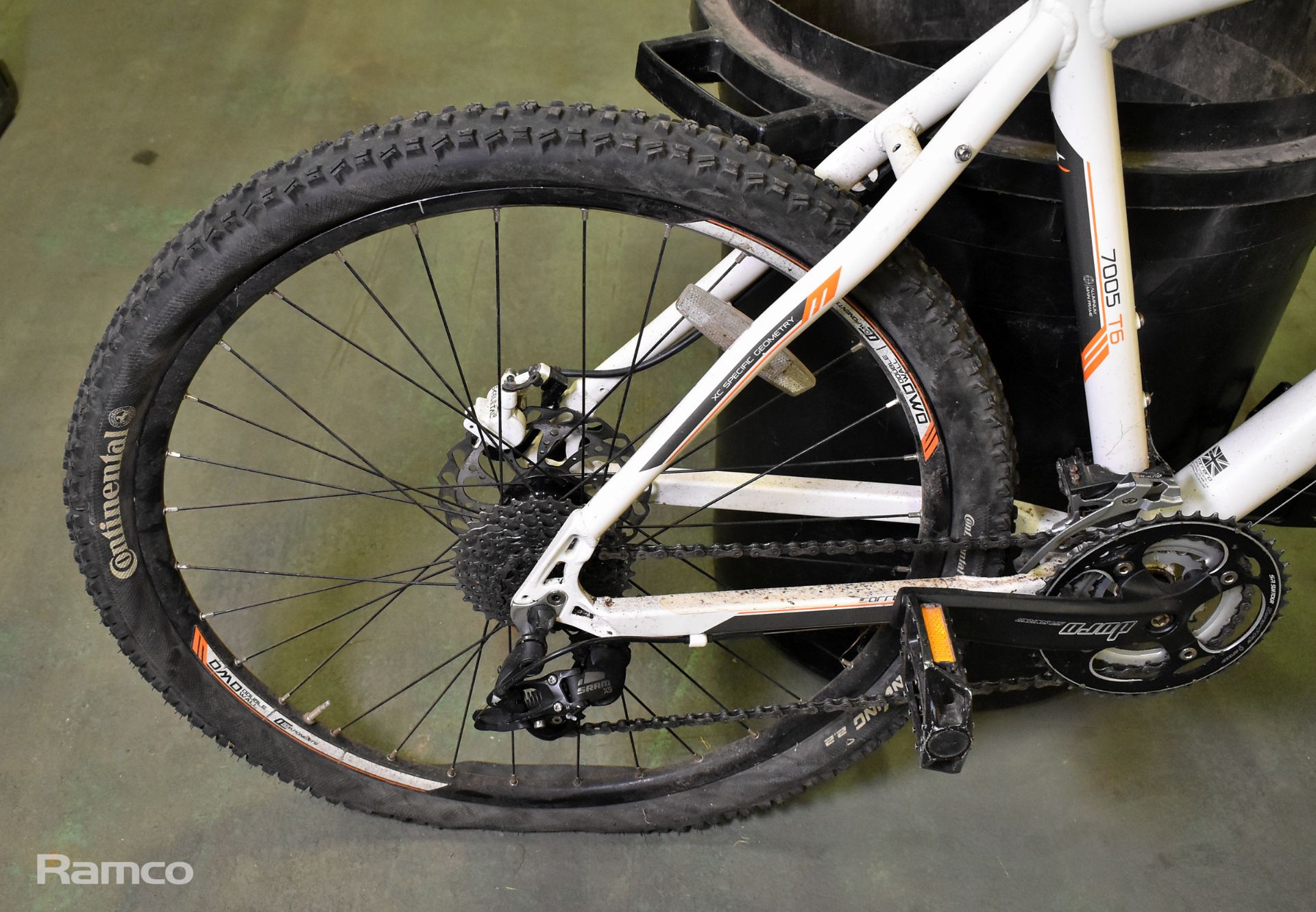 Mountain bike frames & spares - Image 10 of 35