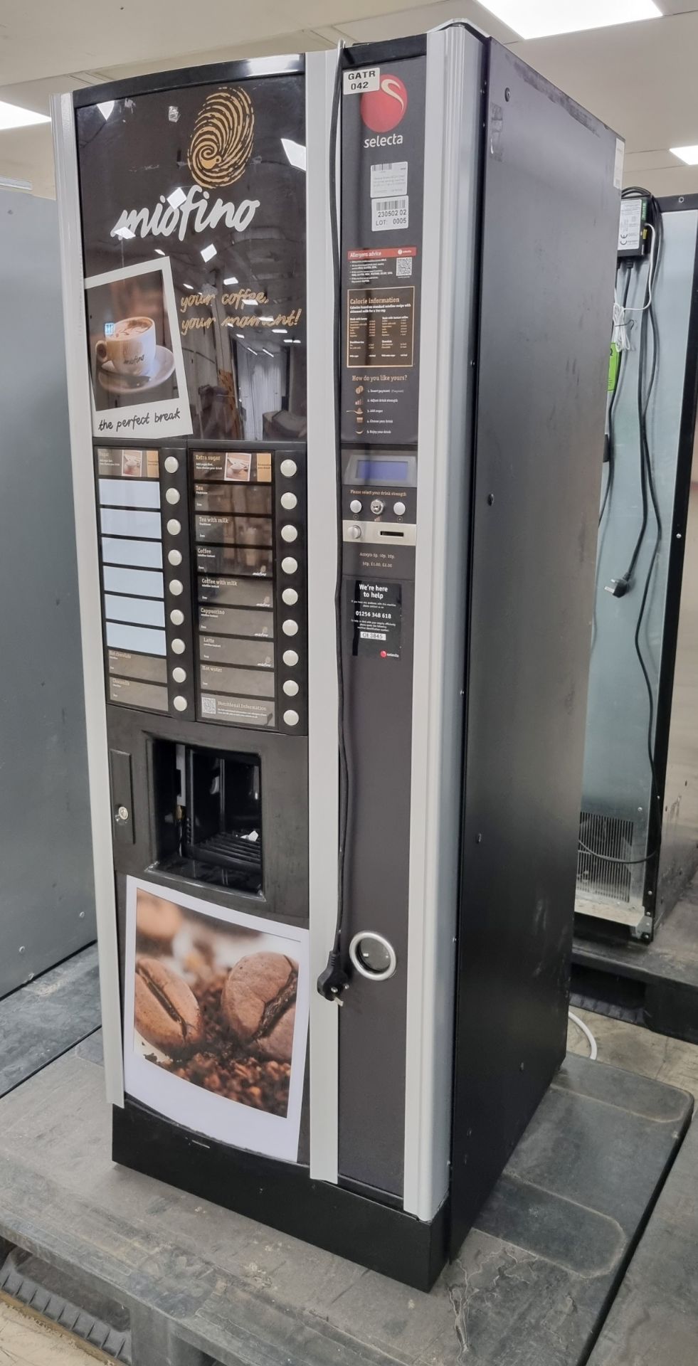 Selecta Milano BC2H Direct hot drinks vending machine - Bild 3 aus 11