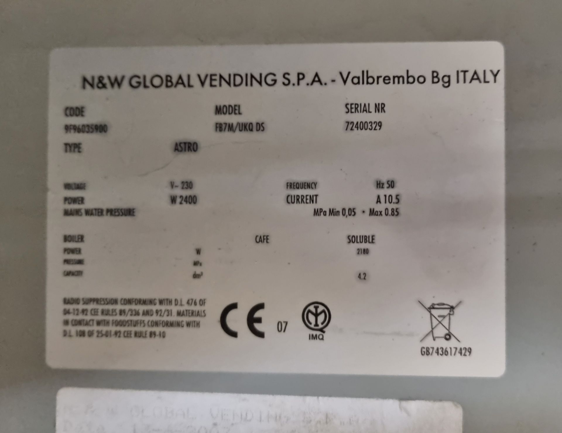 Selecta Novara SFBH hot drinks vending machine - Image 9 of 9