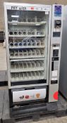 Selecta Santa Fe Combi snacks and drinks vending machine