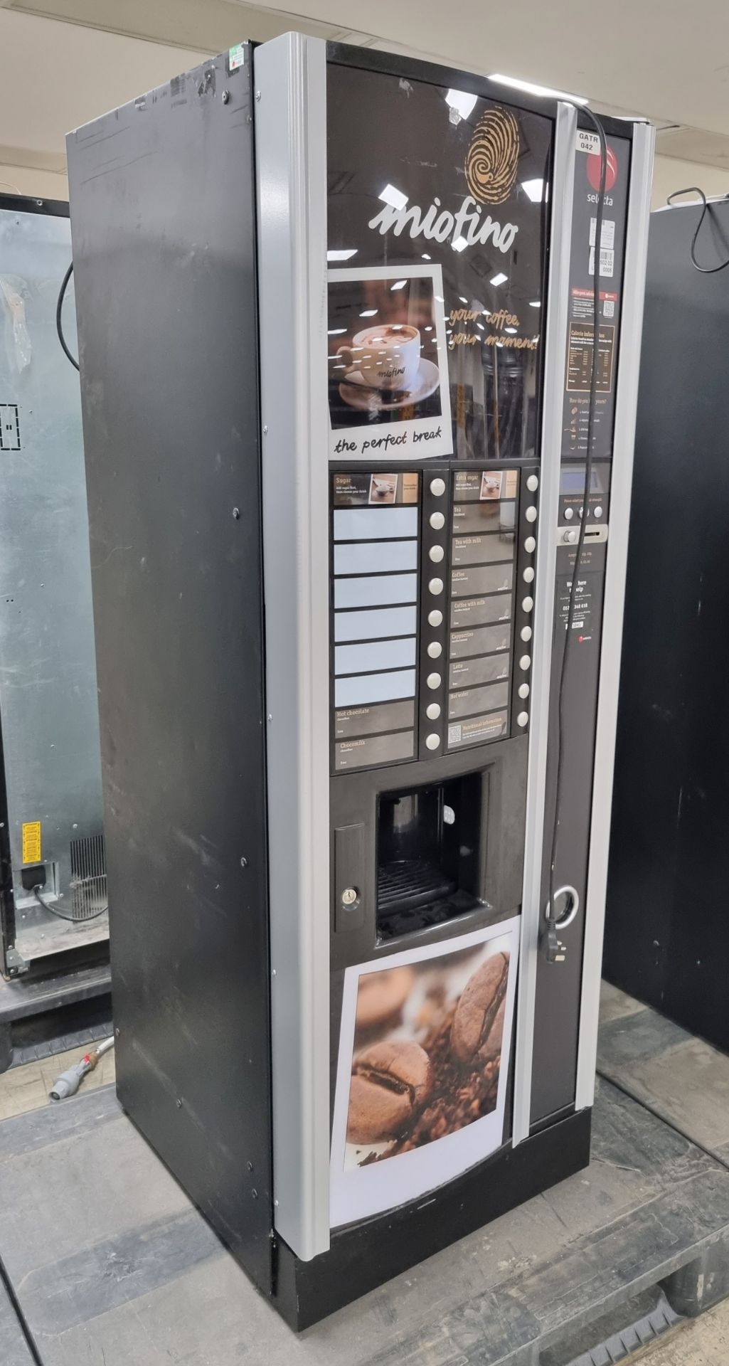 Selecta Milano BC2H Direct hot drinks vending machine - Bild 2 aus 11