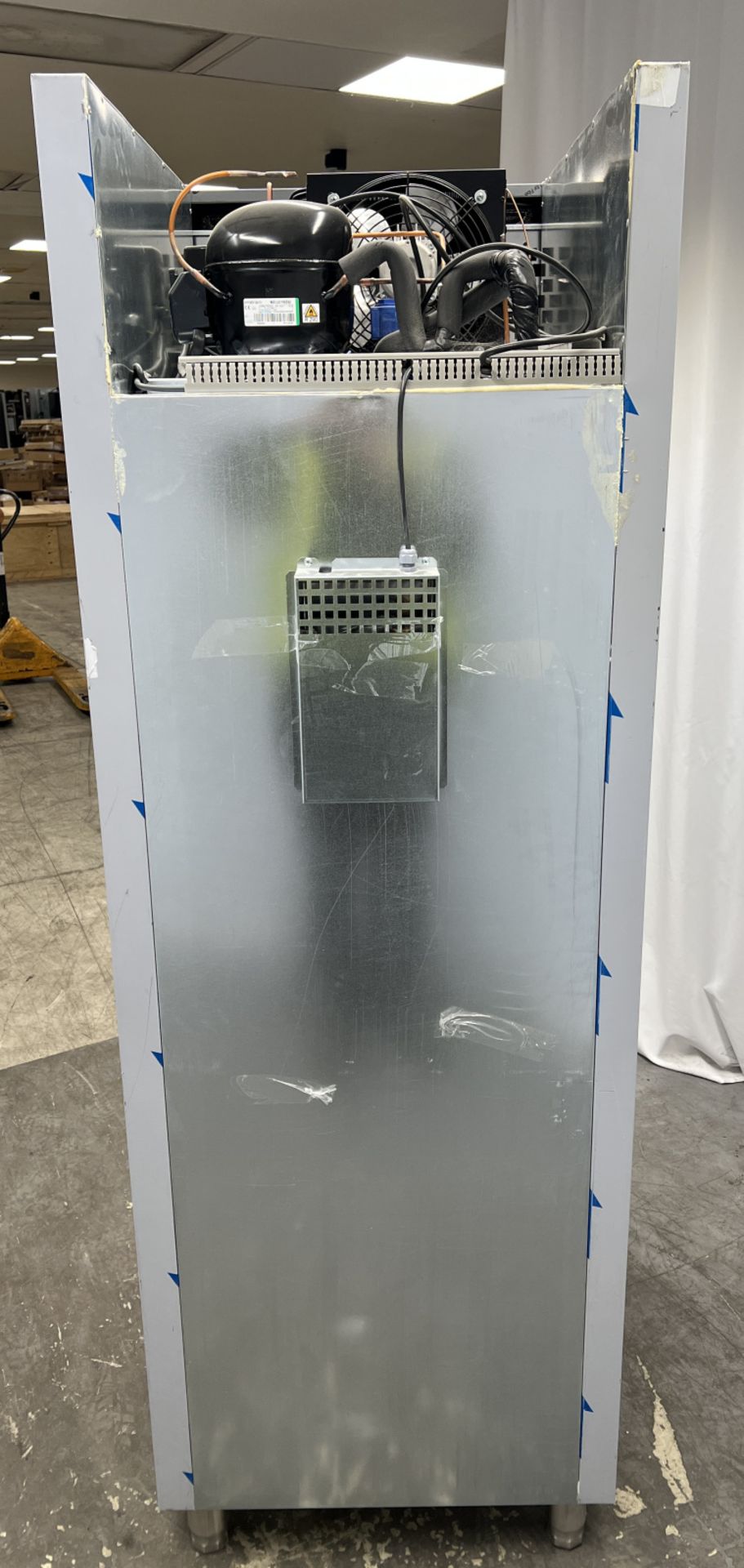 Ice Inox VTS 610 N CR stainless steel single door upright freezer - W 700 x D 865 x H 2080mm - Image 4 of 13