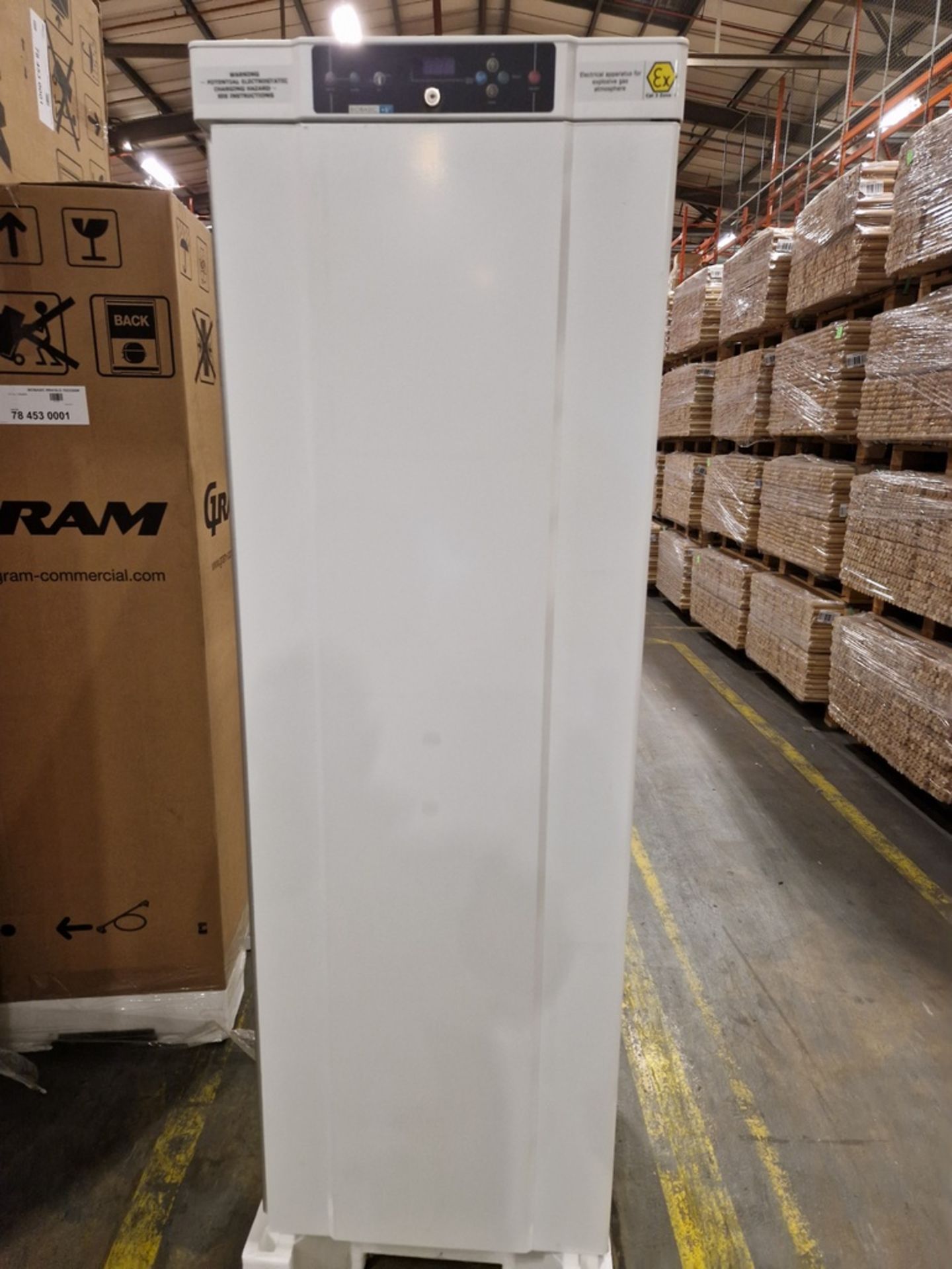 10x Gram Biobasic refrigerators 346L - 60cm x 63cm x 178cm - Bild 2 aus 6