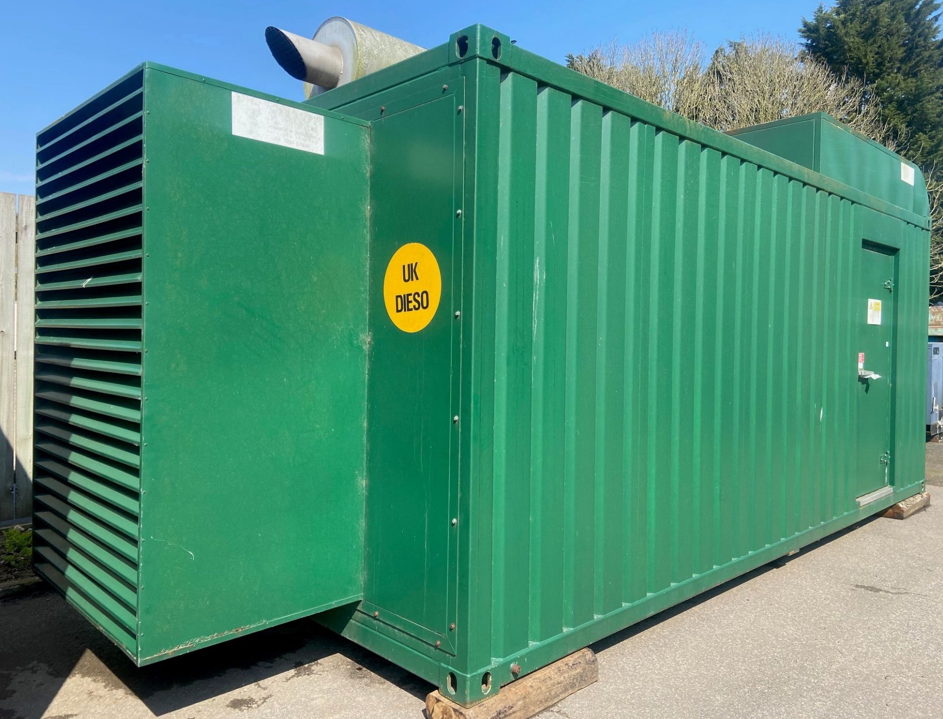 Scania 500 kVA V8 DC16 generator - only 306 hours run - in Bradgate acoustic container - Image 5 of 24