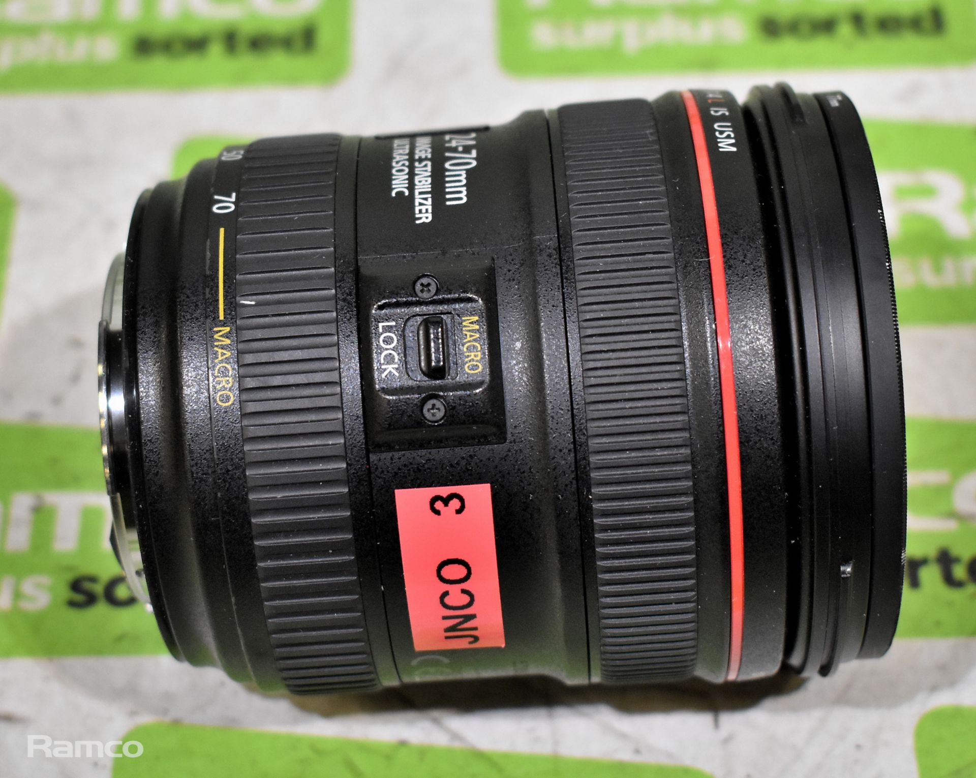 Canon EF 24-70mm F/2.8L ii USM lens - with box - Image 2 of 9