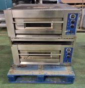 Blue Seal DM4.30M-4 stainless steel electric double deck pizza oven 240V - W 950 x D 1020 x H 890 mm