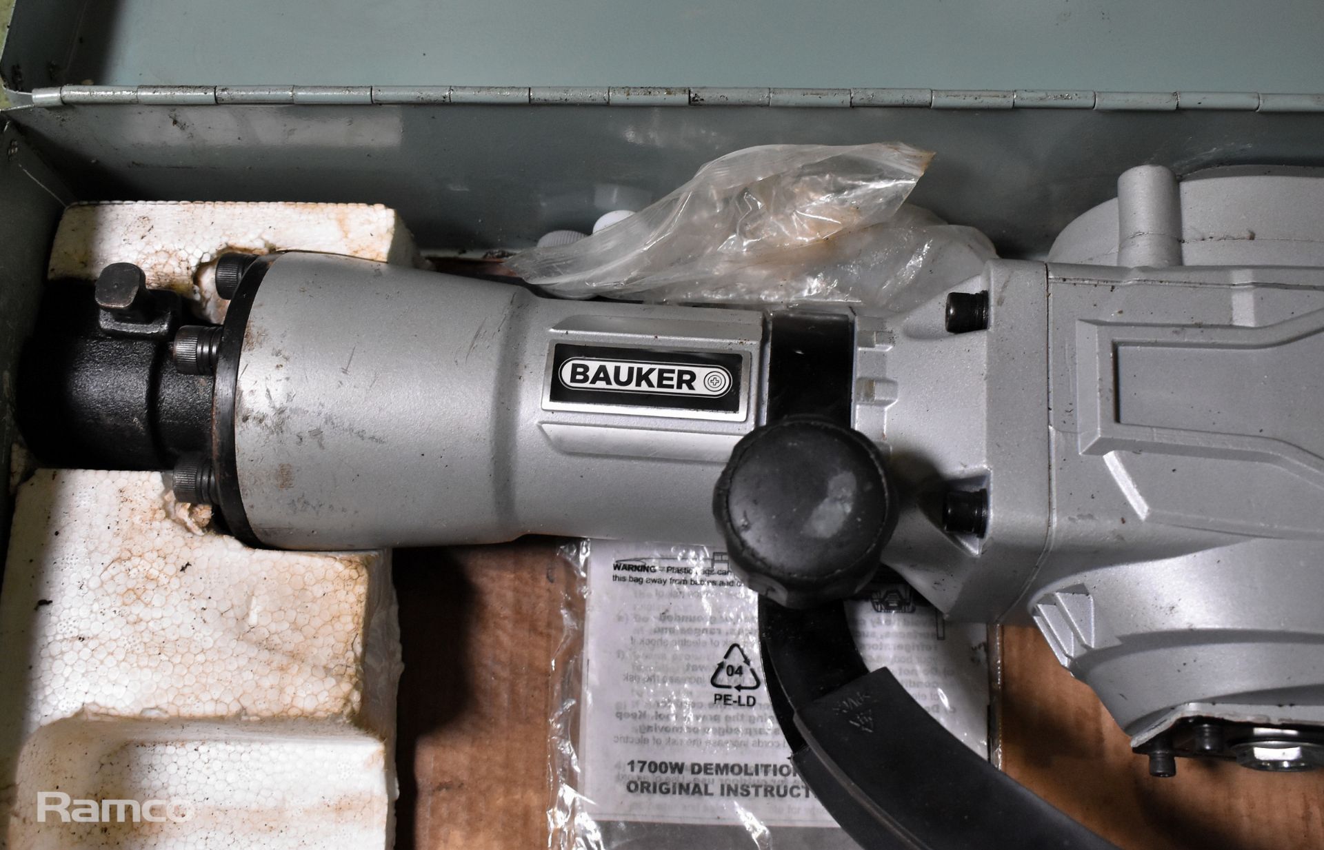 Bauker heavy duty demolition hammer breaker - 240V - Image 2 of 8